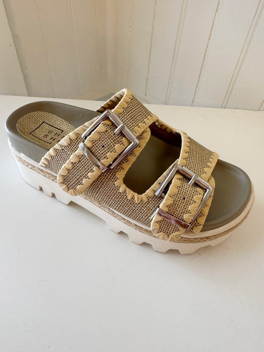 Laura Gold Woven Shoes