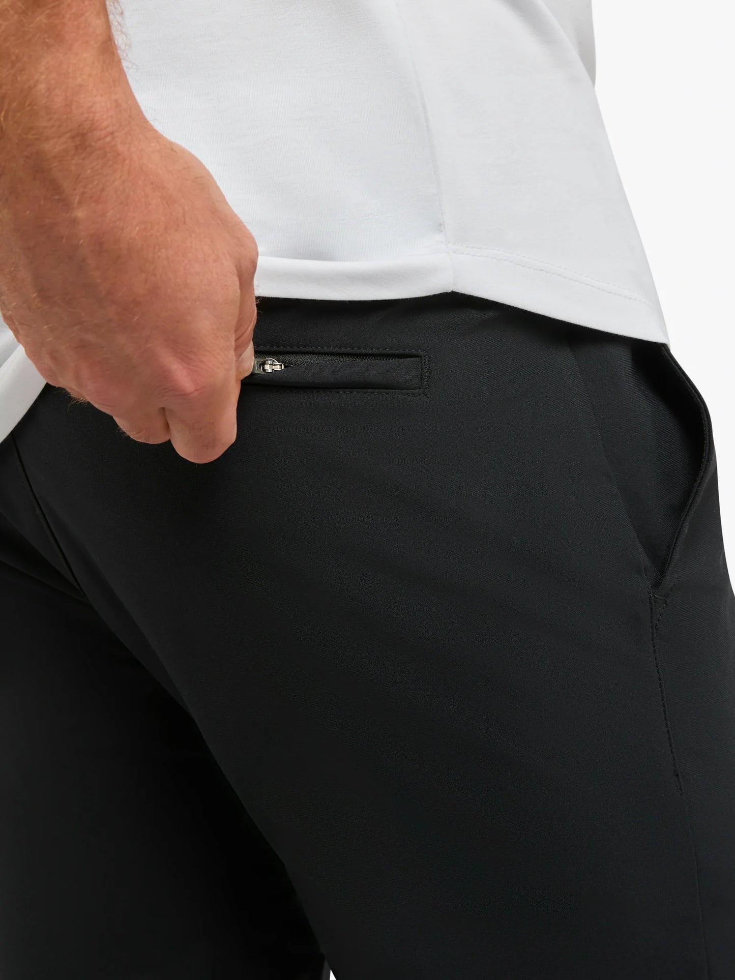 CUTS AO Jogger