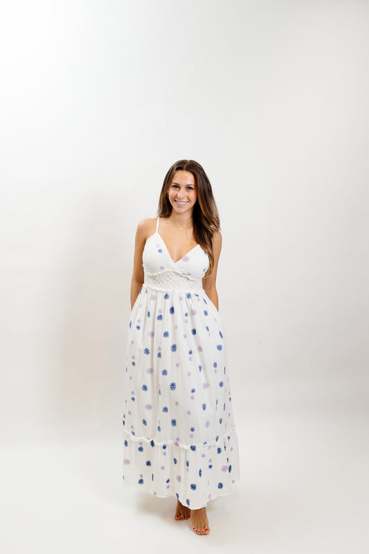 Daisy Delight Maxi Dress